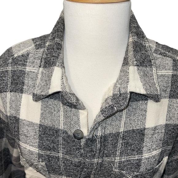 Original Weatherproof Vintage Shacket M Gray White Plaid Button Up Sherpa Lined - Picture 2 of 13